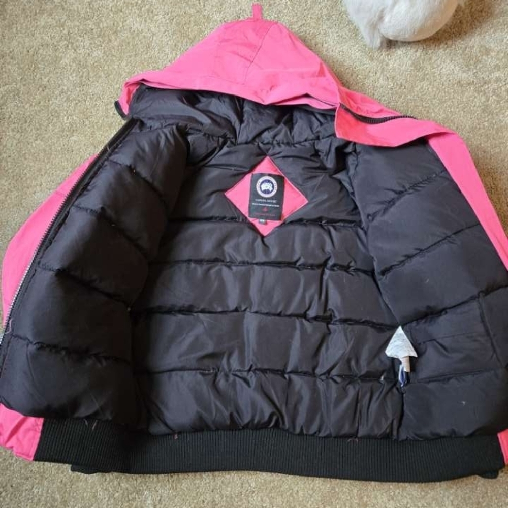 canada goose coat - Picture 2 of 4